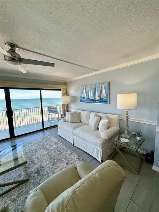 В аренду: $6,600 (3 спален, 2 ванн, 1240 Квадратных фут)