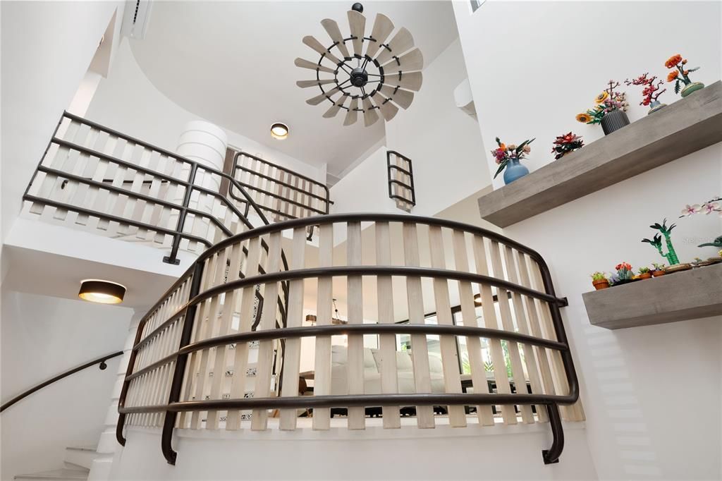 En Venta: $1,200,000 (4 camas, 2 baños, 2045 Pies cuadrados)