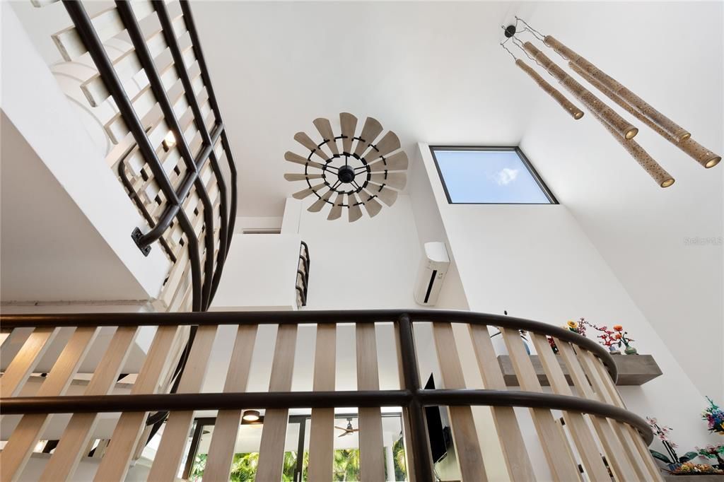 En Venta: $1,200,000 (4 camas, 2 baños, 2045 Pies cuadrados)