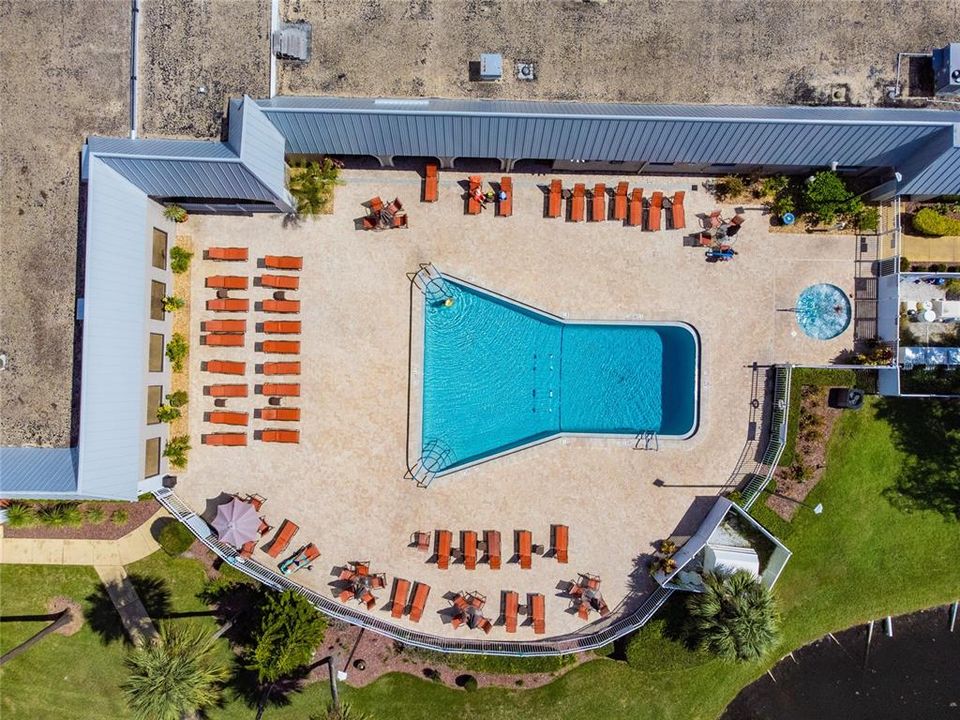 出租: $1,900 (2 贝兹, 2 浴室, 1418 平方英尺)