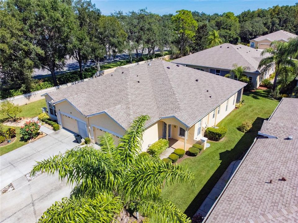 出租: $1,900 (2 贝兹, 2 浴室, 1418 平方英尺)