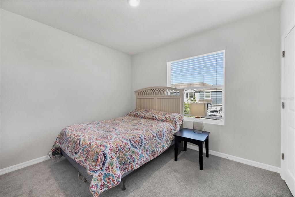 На продажу: $350,000 (3 спален, 2 ванн, 1745 Квадратных фут)