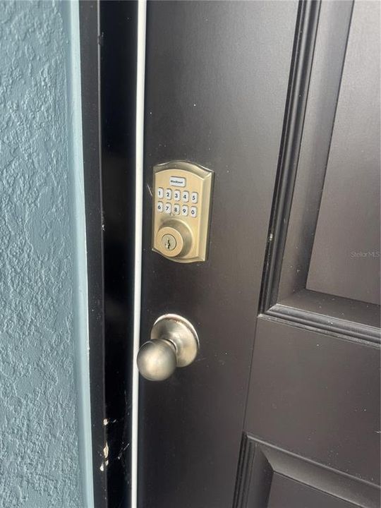 На продажу: $350,000 (3 спален, 2 ванн, 1745 Квадратных фут)