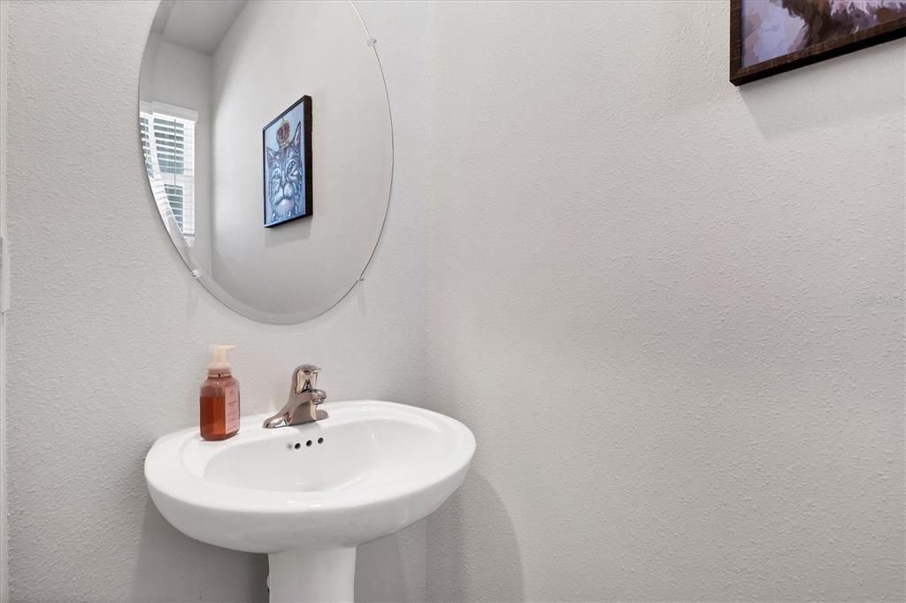 На продажу: $350,000 (3 спален, 2 ванн, 1745 Квадратных фут)