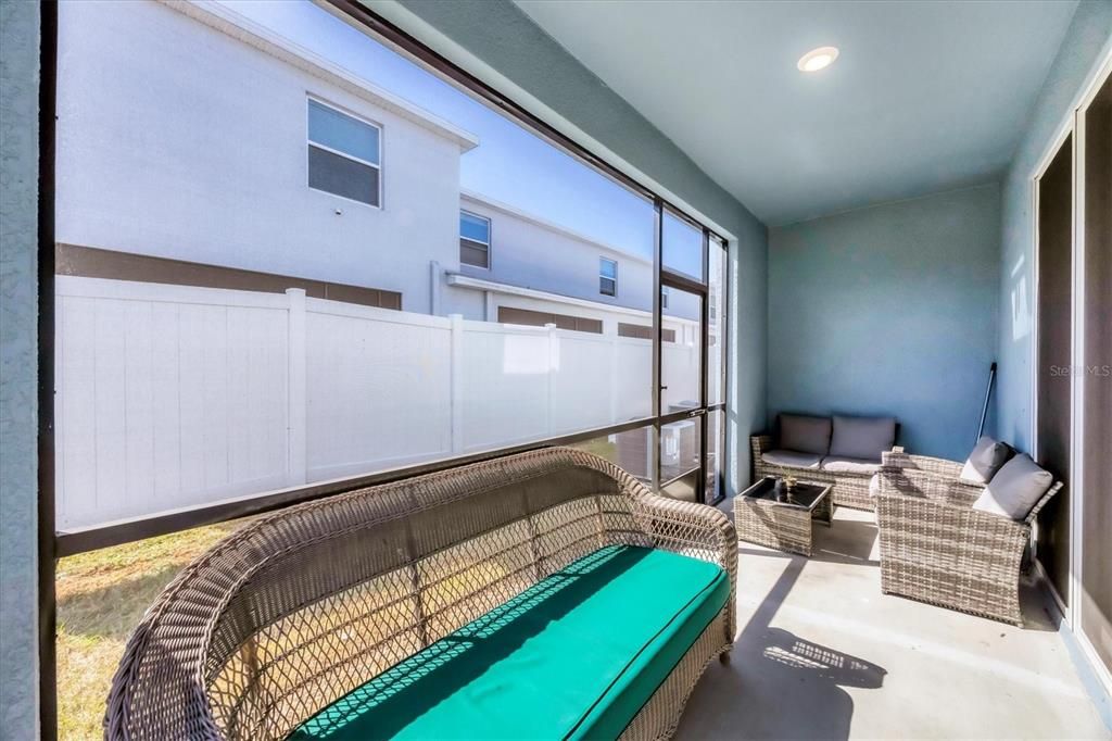 На продажу: $350,000 (3 спален, 2 ванн, 1745 Квадратных фут)