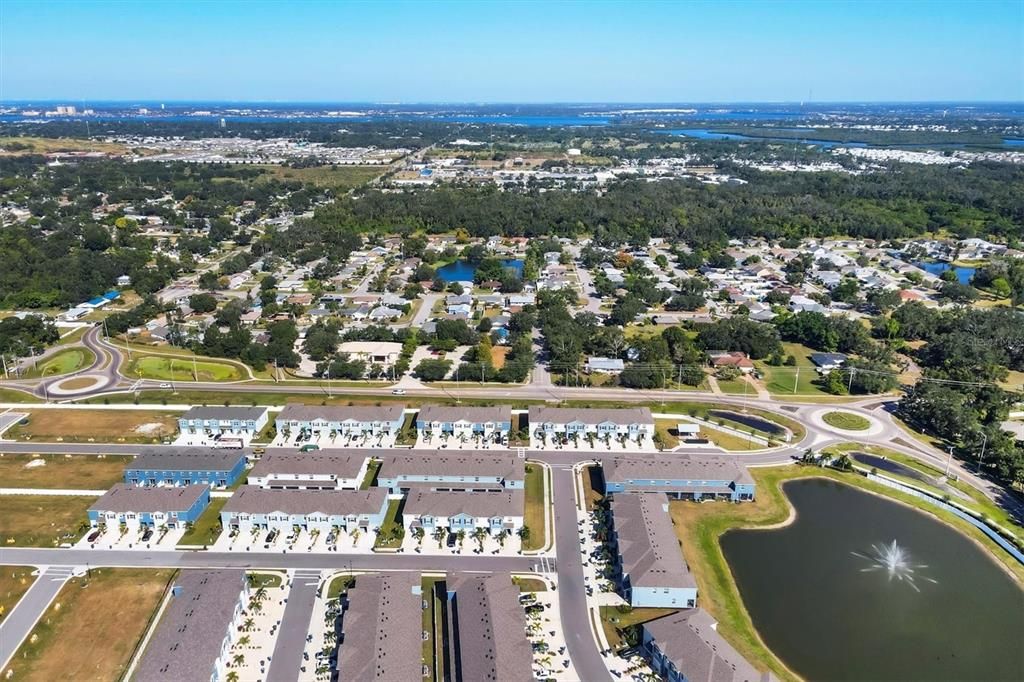 На продажу: $350,000 (3 спален, 2 ванн, 1745 Квадратных фут)