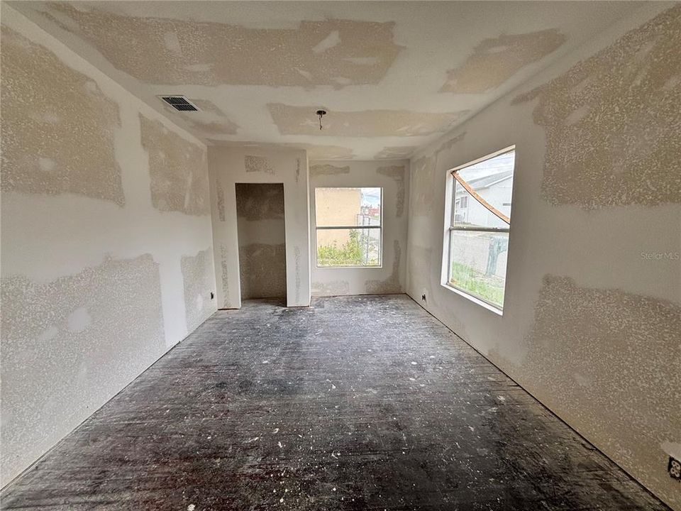 For Sale: $350,000 (0 beds, 0 baths, 1359 Square Feet)