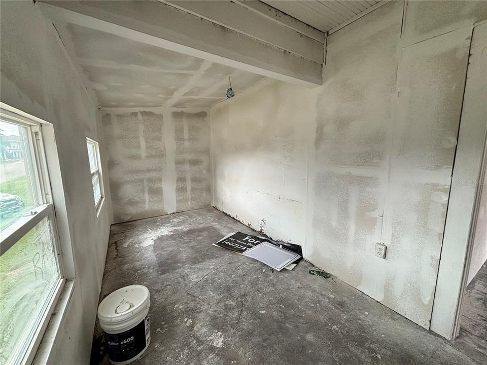 For Sale: $350,000 (0 beds, 0 baths, 1359 Square Feet)