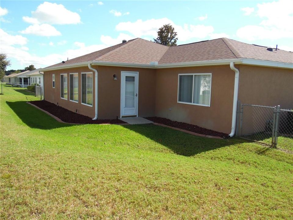 For Sale: $269,900 (3 beds, 2 baths, 1724 Square Feet)