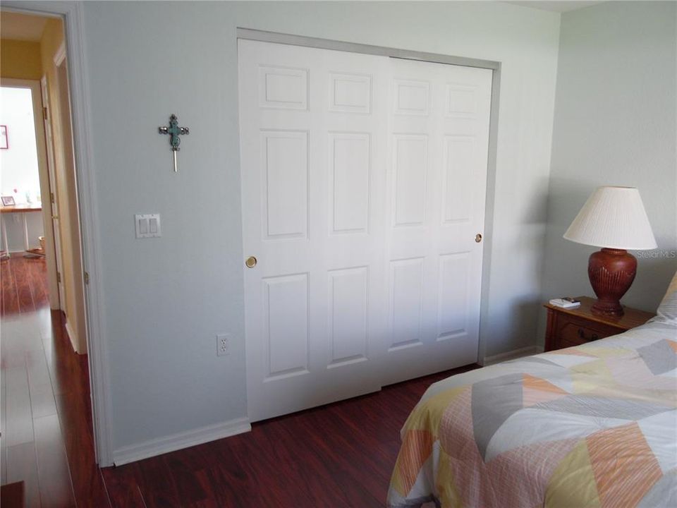 For Sale: $269,900 (3 beds, 2 baths, 1724 Square Feet)