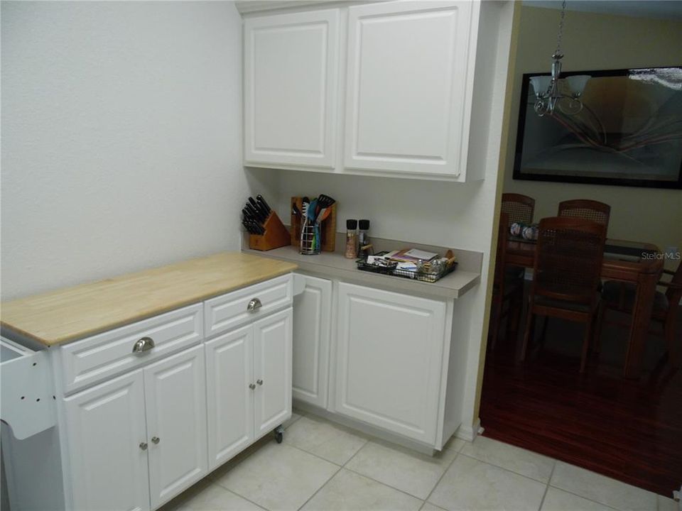 For Sale: $269,900 (3 beds, 2 baths, 1724 Square Feet)