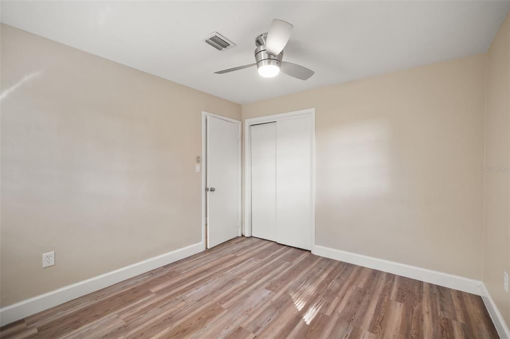 待售: $229,900 (3 贝兹, 2 浴室, 1092 平方英尺)