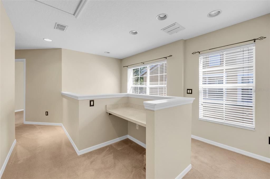 待售: $390,000 (3 贝兹, 2 浴室, 1656 平方英尺)