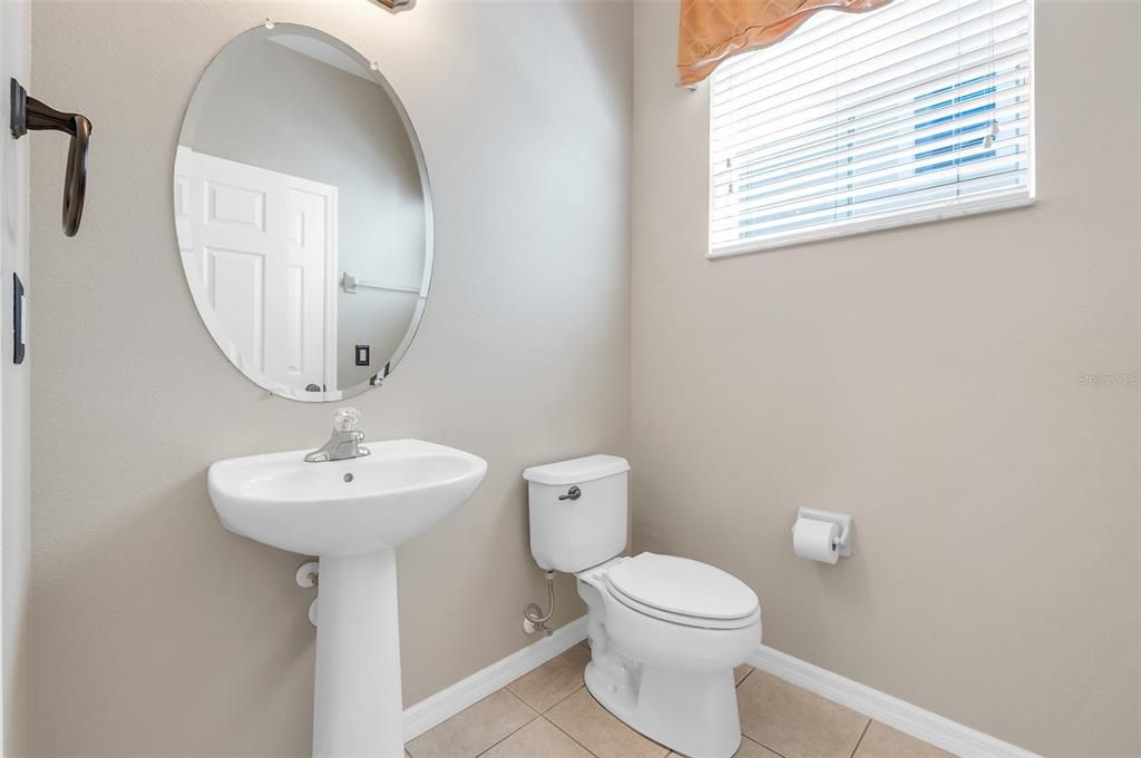 待售: $390,000 (3 贝兹, 2 浴室, 1656 平方英尺)