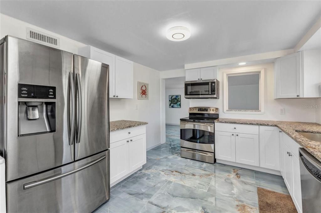 En Venta: $299,000 (3 camas, 2 baños, 1200 Pies cuadrados)