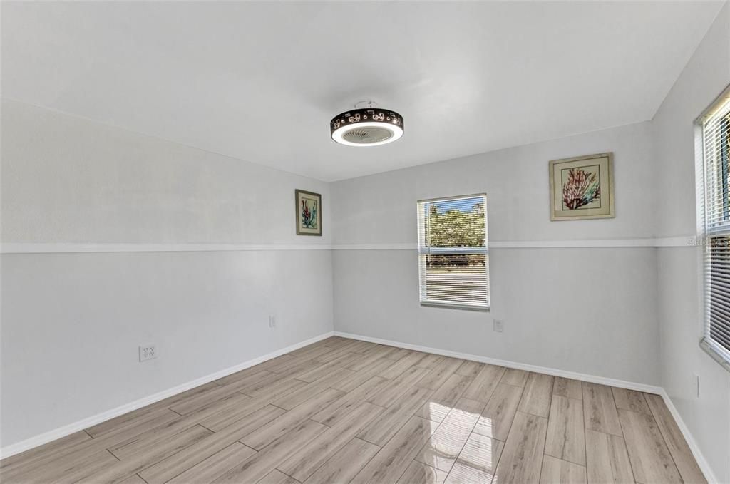 En Venta: $299,000 (3 camas, 2 baños, 1200 Pies cuadrados)