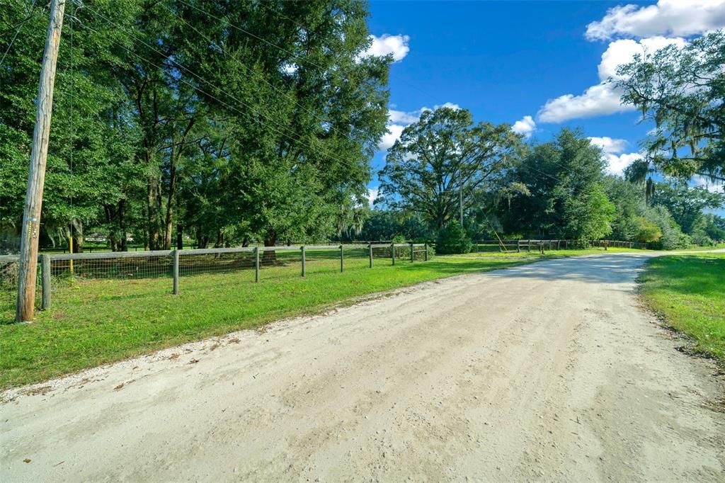 For Sale: $499,900 (4 beds, 3 baths, 2942 Square Feet)