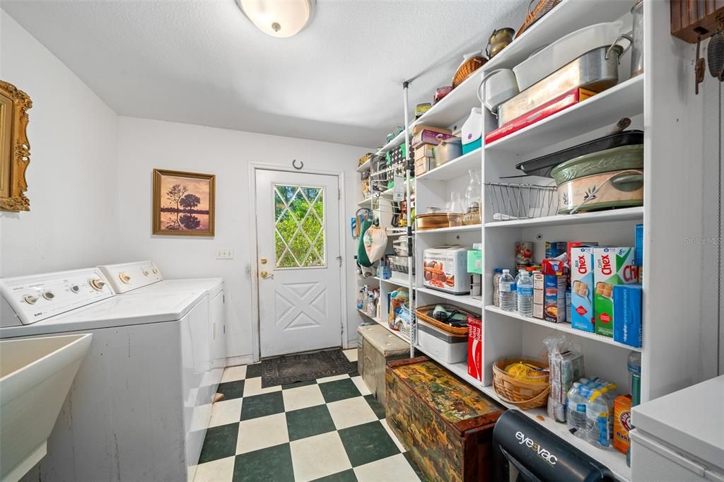 For Sale: $499,900 (4 beds, 3 baths, 2942 Square Feet)