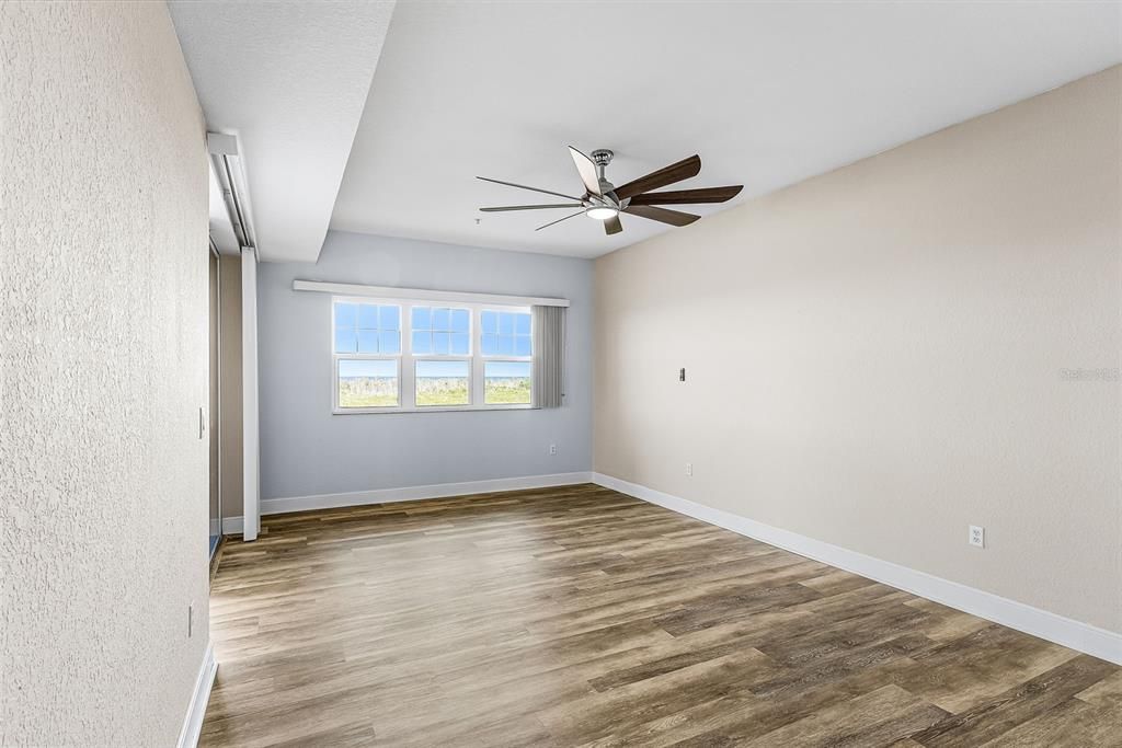 For Sale: $399,000 (3 beds, 3 baths, 2015 Square Feet)