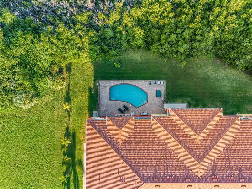 For Sale: $399,000 (3 beds, 3 baths, 2015 Square Feet)