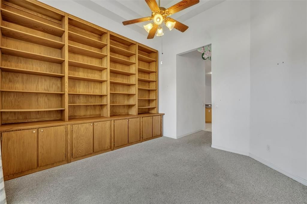 Active With Contract: $590,000 (5 beds, 3 baths, 2815 Square Feet)