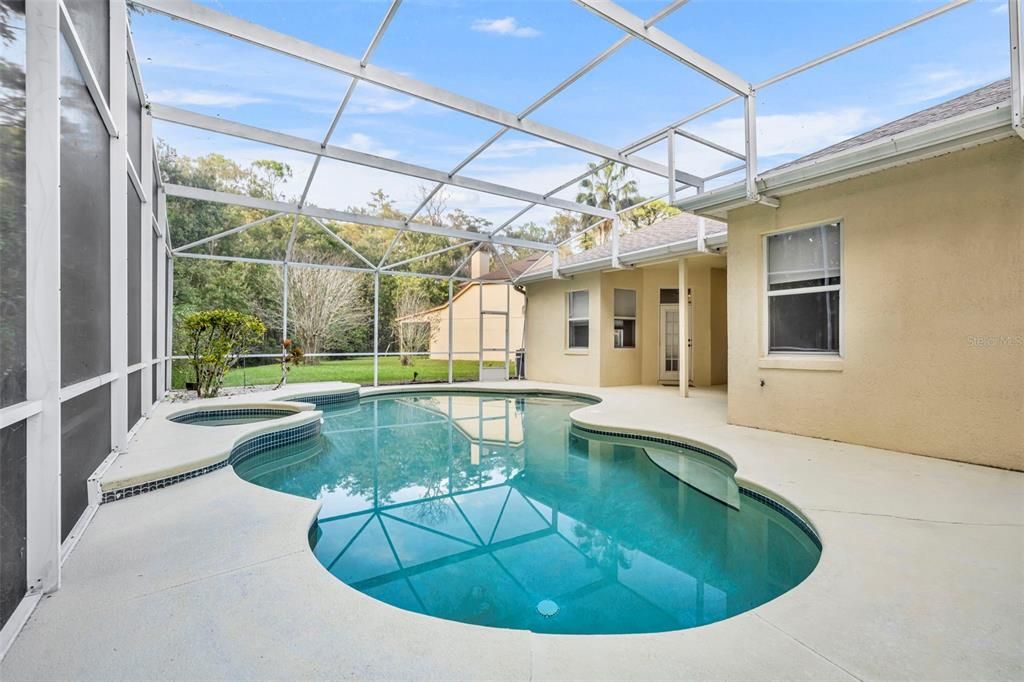 Active With Contract: $590,000 (5 beds, 3 baths, 2815 Square Feet)