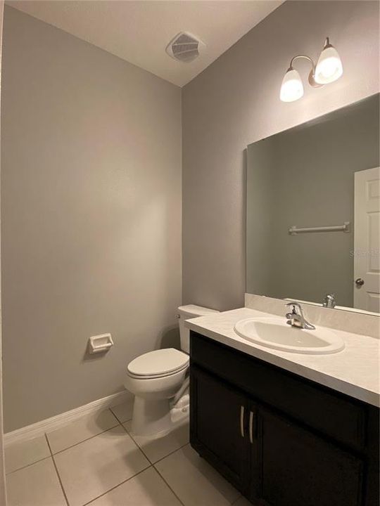 For Rent: $2,445 (3 beds, 2 baths, 1703 Square Feet)