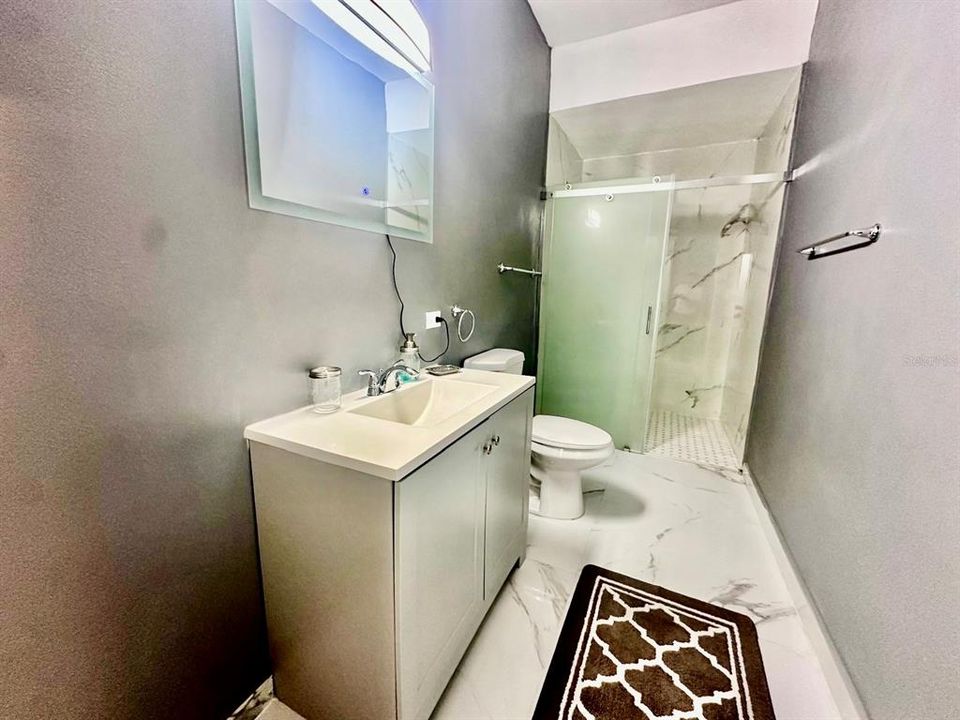 For Rent: $1,500 (0 beds, 1 baths, 650 Square Feet)