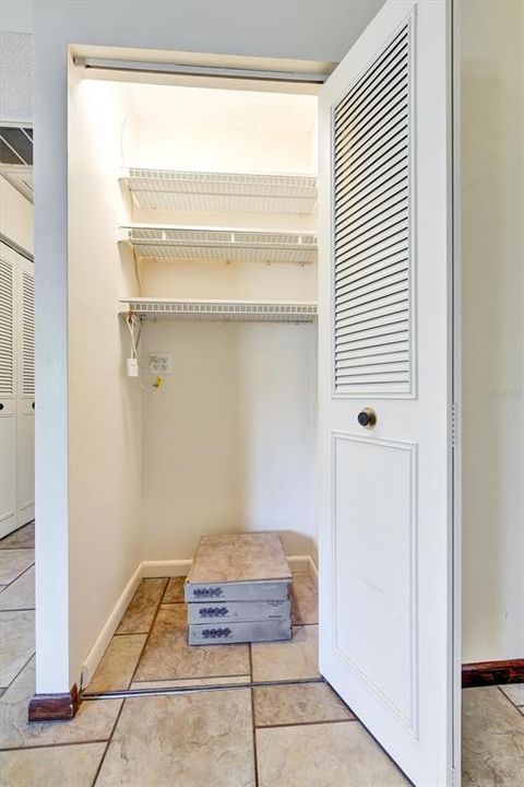 待售: $289,900 (2 贝兹, 2 浴室, 1109 平方英尺)