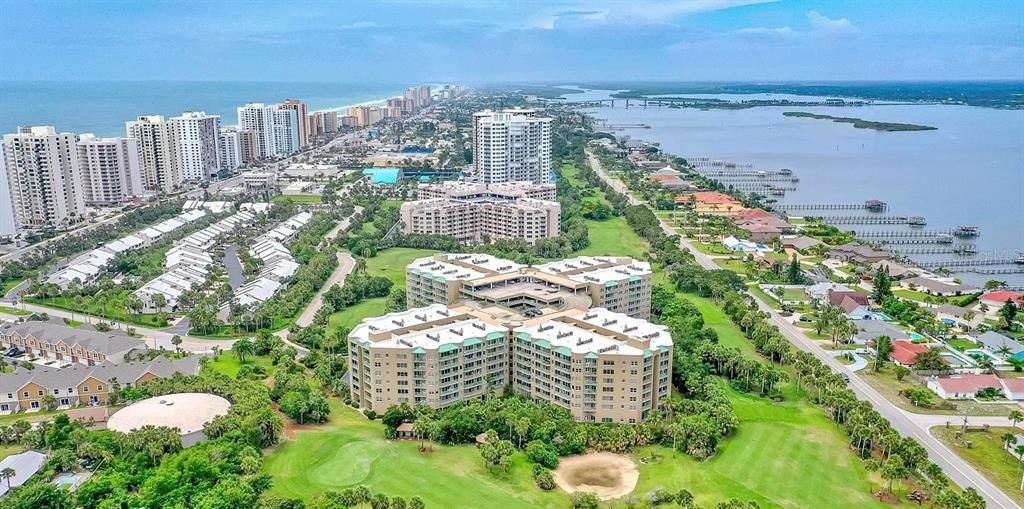 For Sale: $215,000 (2 beds, 2 baths, 1400 Square Feet)