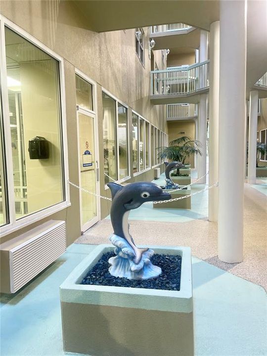 For Sale: $215,000 (2 beds, 2 baths, 1400 Square Feet)