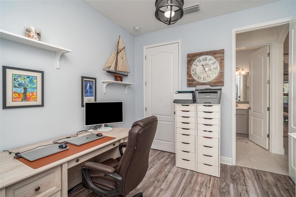 Active With Contract: $3,750 (4 beds, 4 baths, 2693 Square Feet)