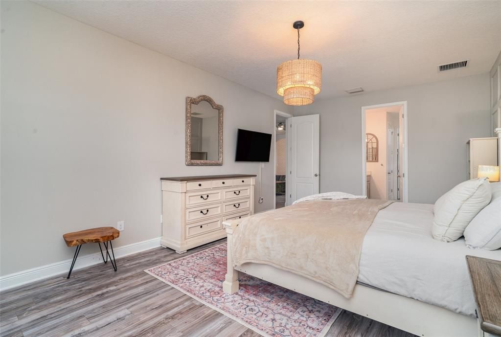 Active With Contract: $3,750 (4 beds, 4 baths, 2693 Square Feet)