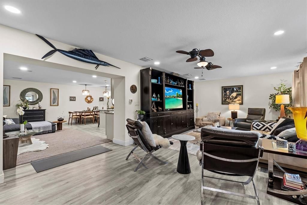 Active With Contract: $1,250,000 (4 beds, 2 baths, 2850 Square Feet)