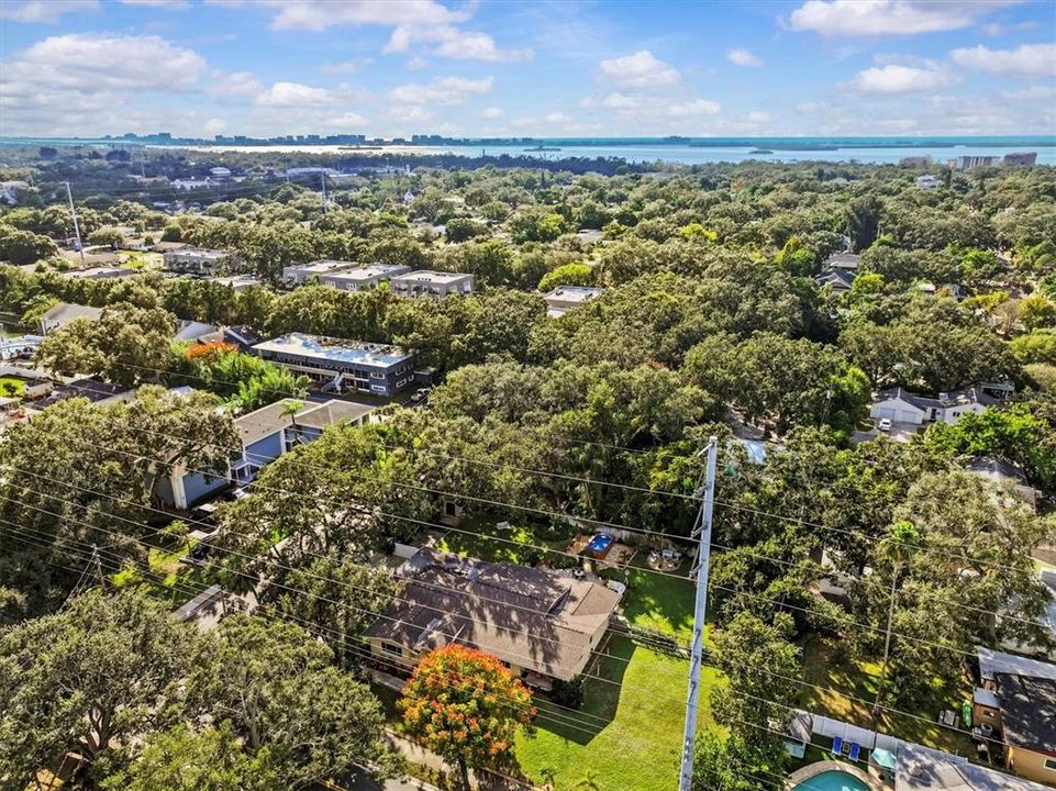 Active With Contract: $1,250,000 (4 beds, 2 baths, 2850 Square Feet)