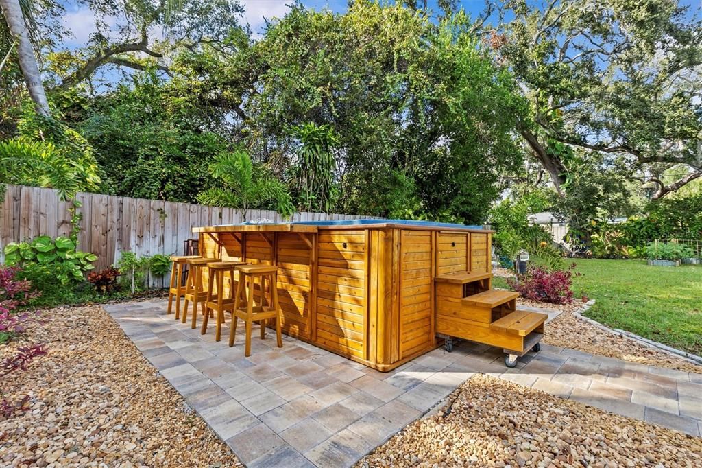 Active With Contract: $1,250,000 (4 beds, 2 baths, 2850 Square Feet)