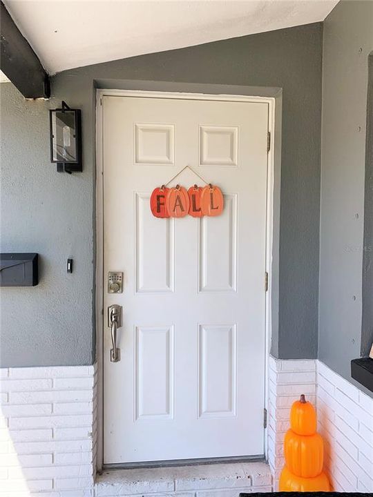 待售: $399,000 (2 贝兹, 2 浴室, 1290 平方英尺)