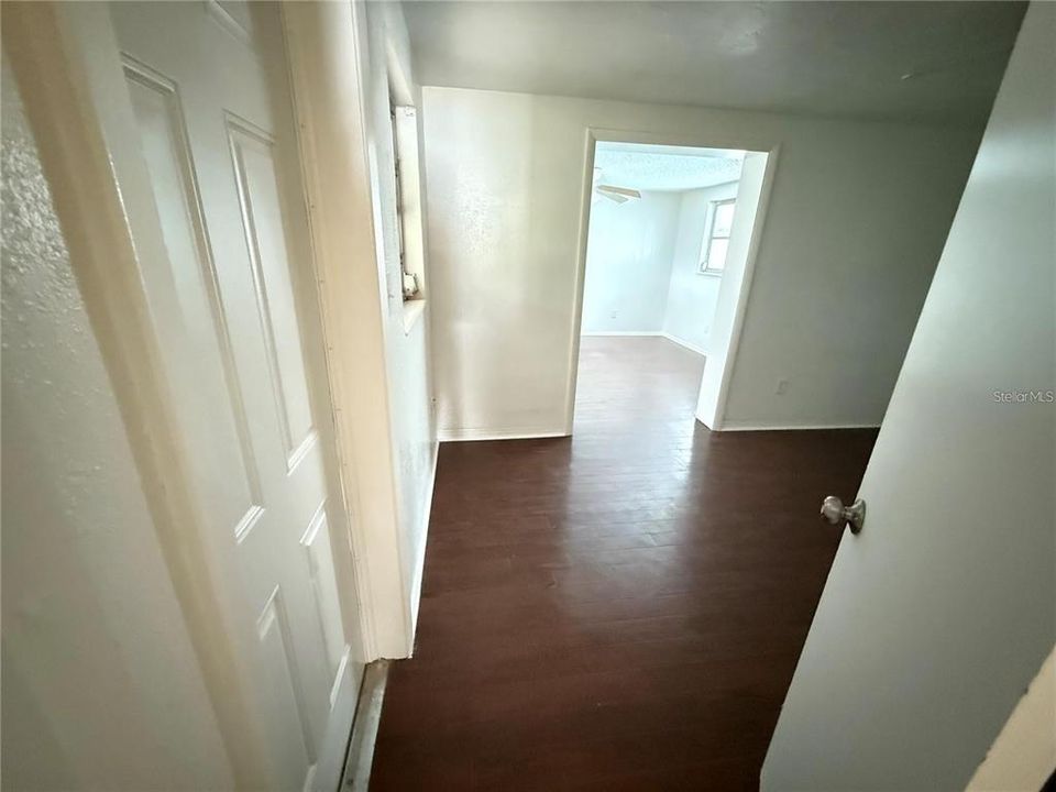 En Renta: $2,350 (3 camas, 2 baños, 1577 Pies cuadrados)