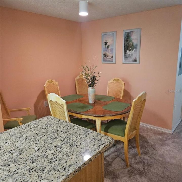 Active With Contract: $170,000 (1 beds, 1 baths, 1032 Square Feet)