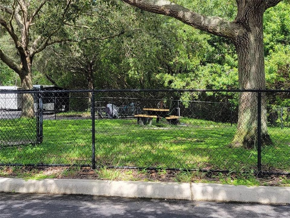 Active With Contract: $170,000 (1 beds, 1 baths, 1032 Square Feet)