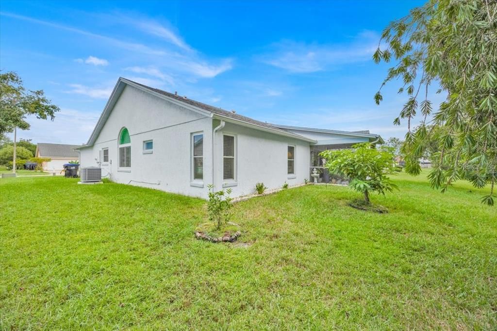 出租: $2,500 (3 贝兹, 2 浴室, 1442 平方英尺)