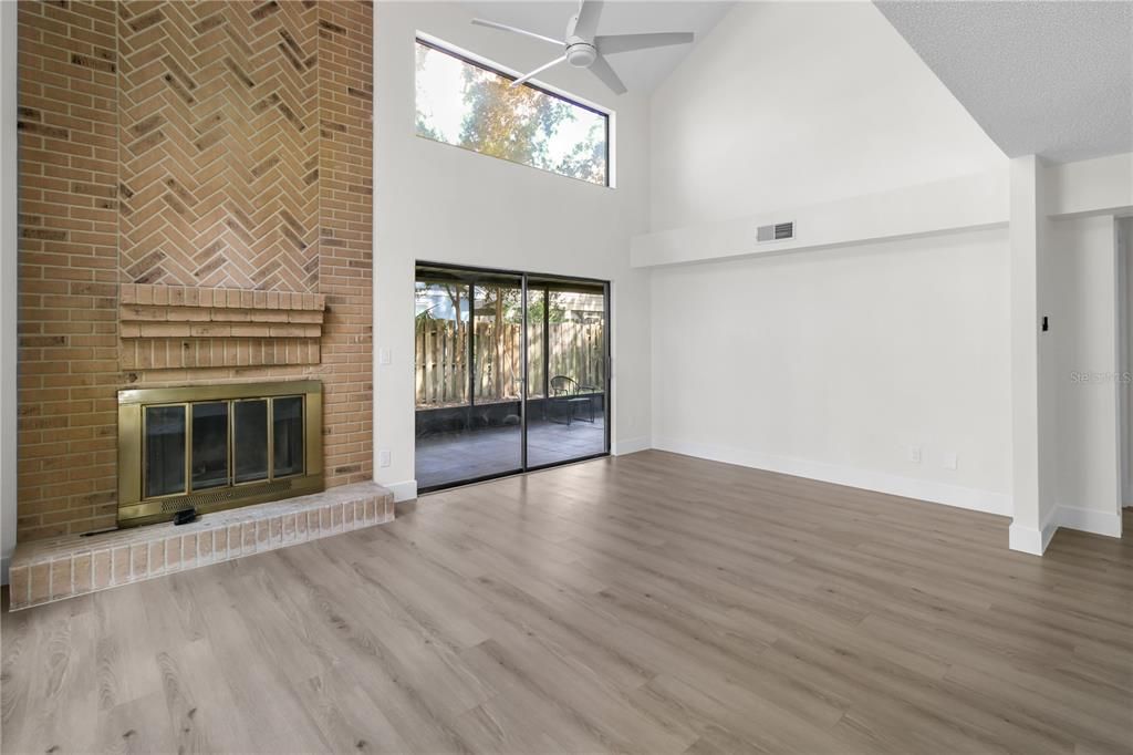 For Sale: $499,000 (4 beds, 3 baths, 1757 Square Feet)