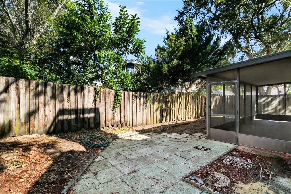 For Sale: $499,000 (4 beds, 3 baths, 1757 Square Feet)