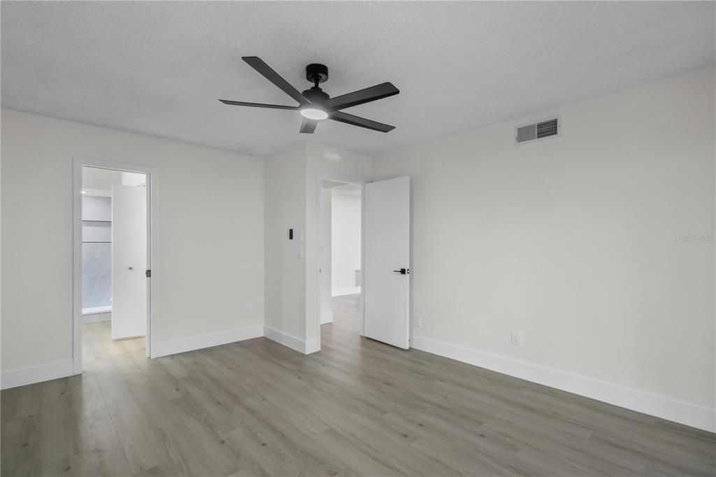 For Sale: $499,000 (4 beds, 3 baths, 1757 Square Feet)