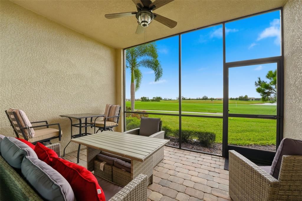 На продажу: $459,000 (2 спален, 2 ванн, 1462 Квадратных фут)