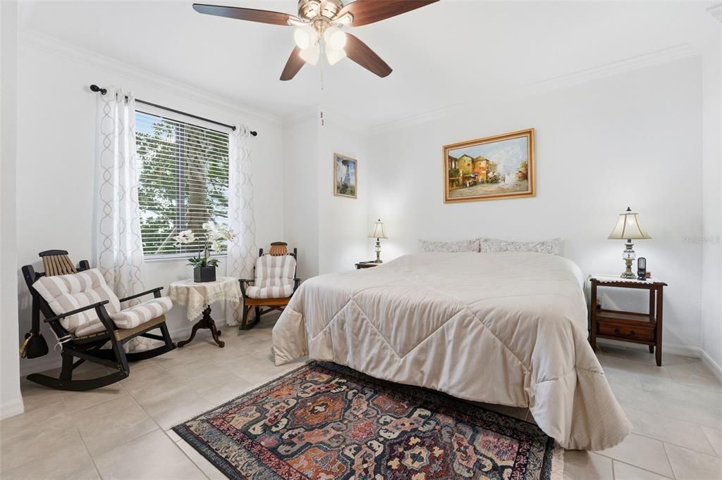 На продажу: $459,000 (2 спален, 2 ванн, 1462 Квадратных фут)