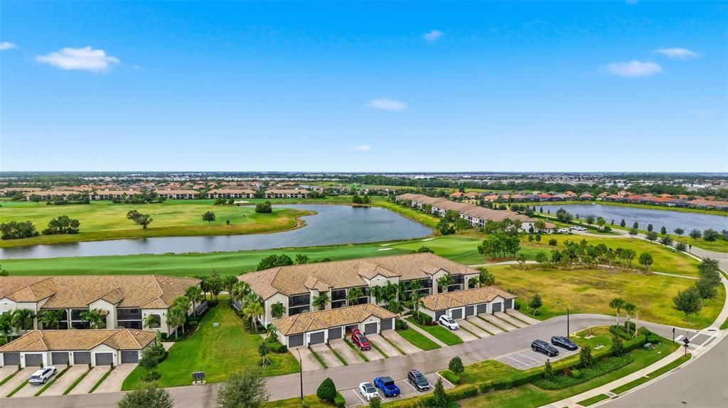 На продажу: $459,000 (2 спален, 2 ванн, 1462 Квадратных фут)