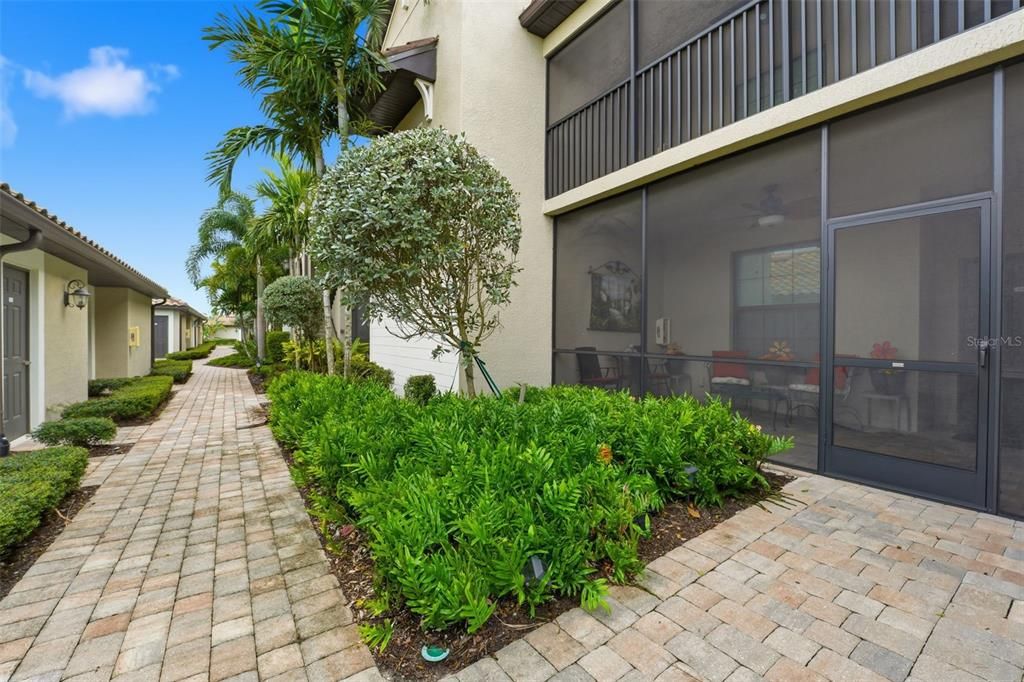 На продажу: $459,000 (2 спален, 2 ванн, 1462 Квадратных фут)