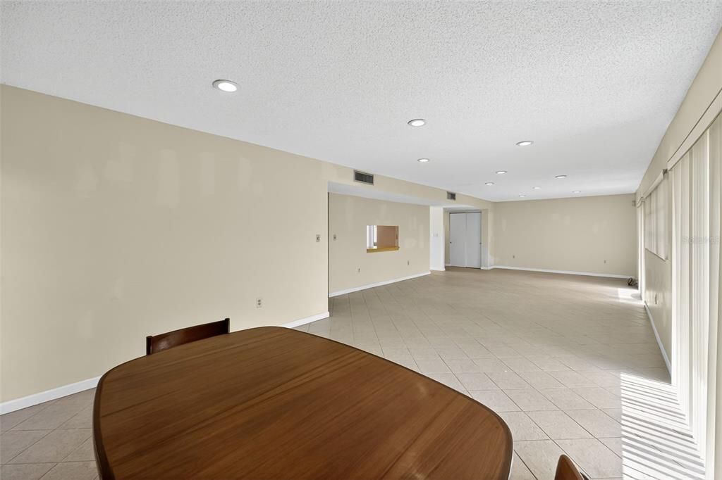 For Sale: $675,000 (4 beds, 2 baths, 2121 Square Feet)