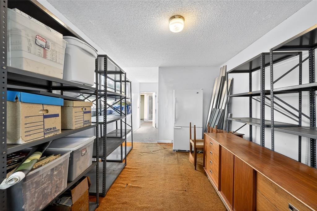 For Sale: $675,000 (4 beds, 2 baths, 2121 Square Feet)